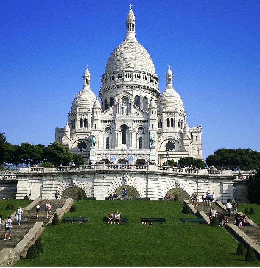 Atypique Au Pied Du Sacre Coeur *